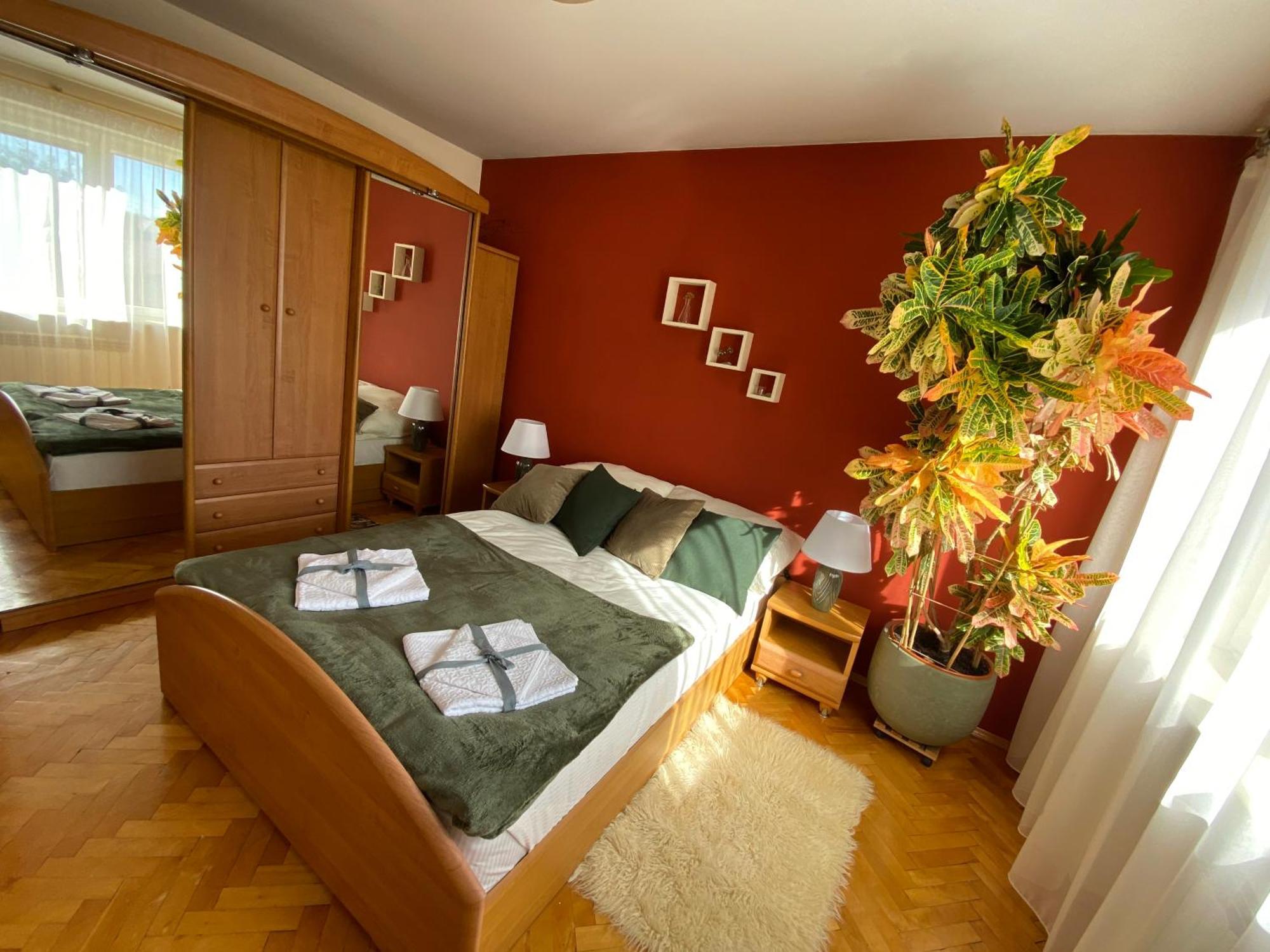 Villa Przytulny Dom Pod Jabloniami Przy Targach Kielce Exterior foto